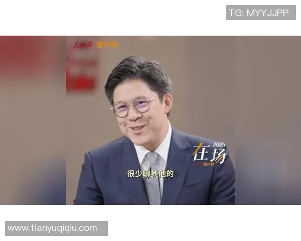 霍启刚与姚明的友谊故事揭秘两位体育巨星的共同热爱与梦想