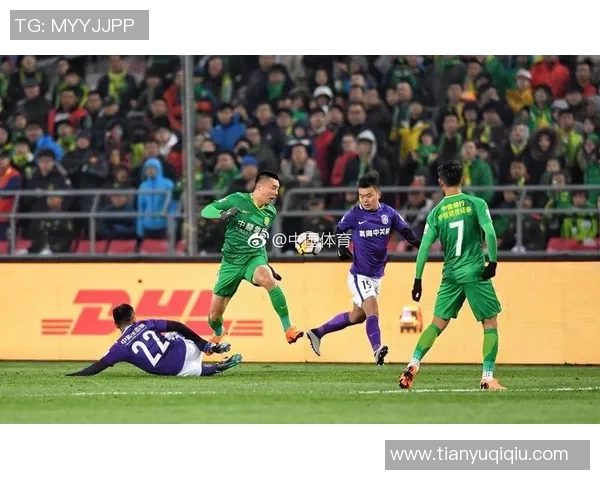 中超精彩对决里昂强势4-0战胜AC米兰引爆全场激情 中超精彩对决里昂强势4-0战胜AC米兰引爆全场激情