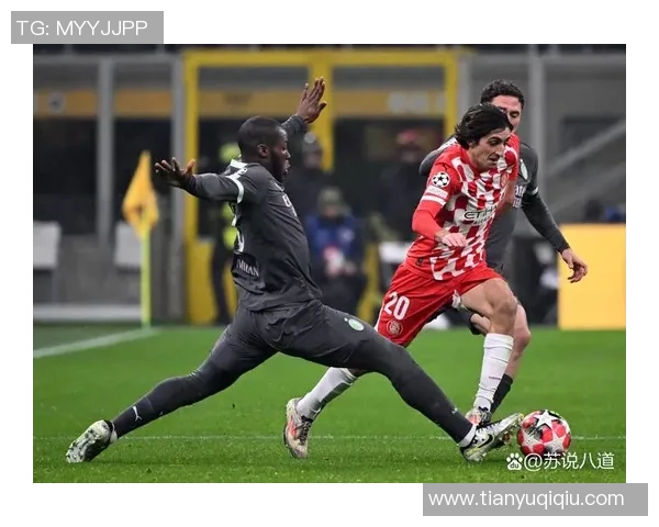 欧联杯激战AC米兰与里昂交锋零比零十大精彩瞬间引爆全场气氛 欧联杯激战AC米兰与里昂交锋零比零十大精彩瞬间引爆全场气氛