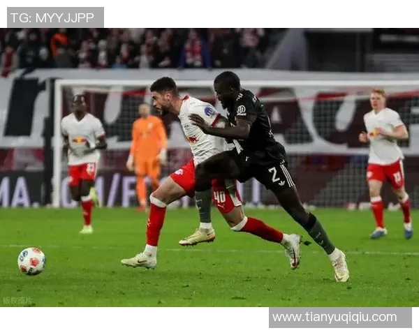 欧联杯经典对决拜仁绝杀巴萨引爆全场激情时刻回顾