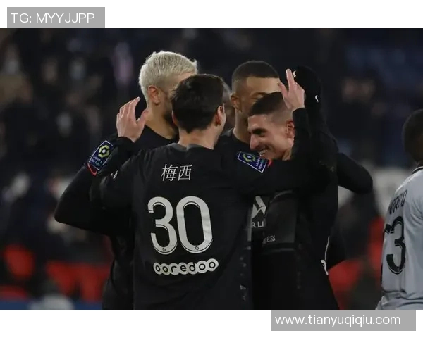 欧联杯激战莱比锡与巴黎圣日耳曼平局转会传闻引发全场热议