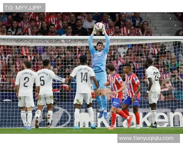 国王杯曼联小胜马竞神奇扑救引发争议判罚全场沸腾